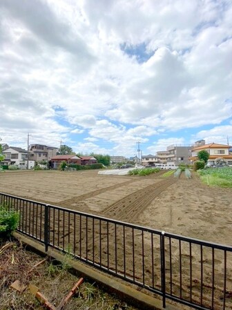 荒居コーポの物件外観写真